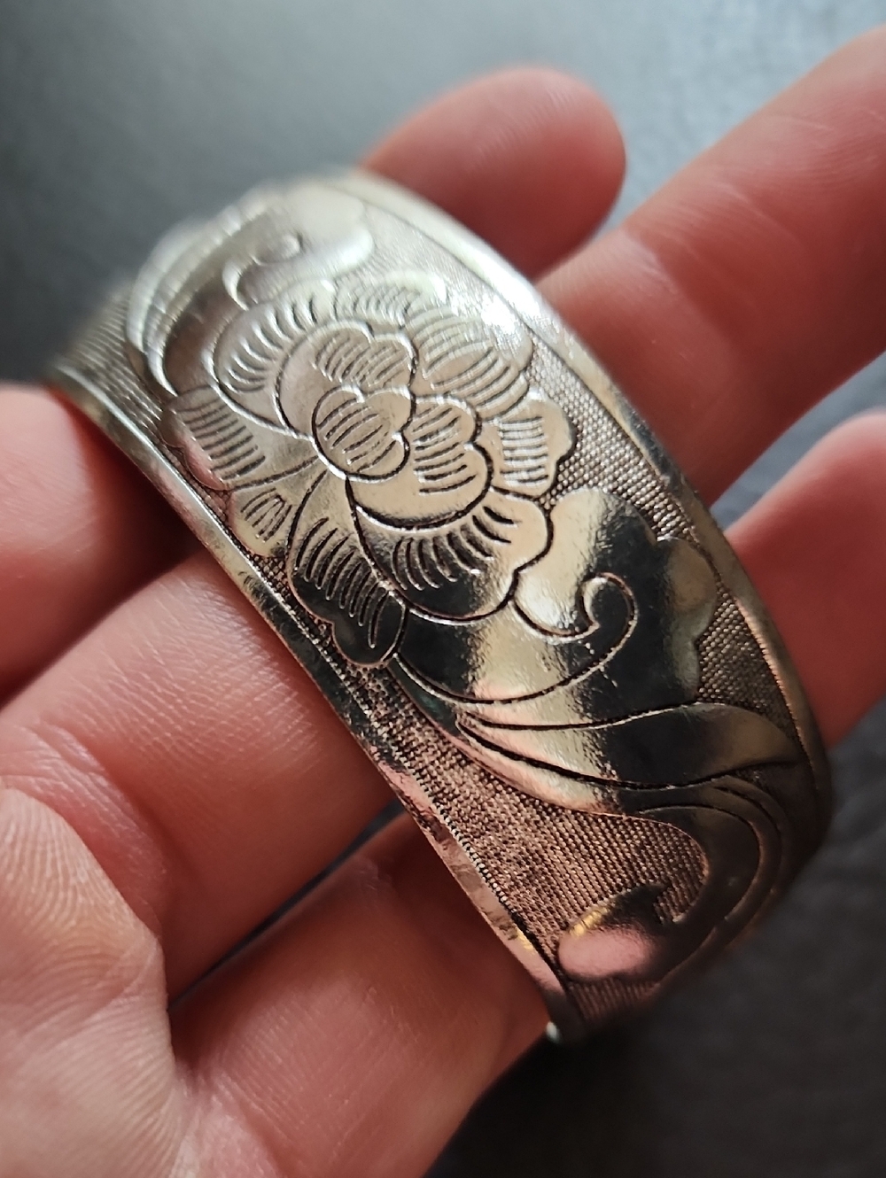VTG Engraved Floral Silver-Tone Cuff Bracelet